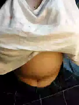 Snapshot of Adiba_2 chatting on January 25, 2025, 11:44 am Adiba 2 online show from January 25, 2025, 11:44 am