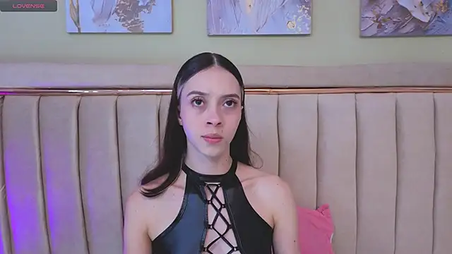 Snapshot of sophiia_grey_1 chatting on September 24, 2025, 8:56 pm sophiia grey 1 online show from September 24, 2025, 8:56 pm