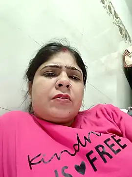 Snapshot of Husnpari20 chatting on March 20, 2025, 5:47 pm Husnpari20 online show from March 20, 2025, 5:47 pm