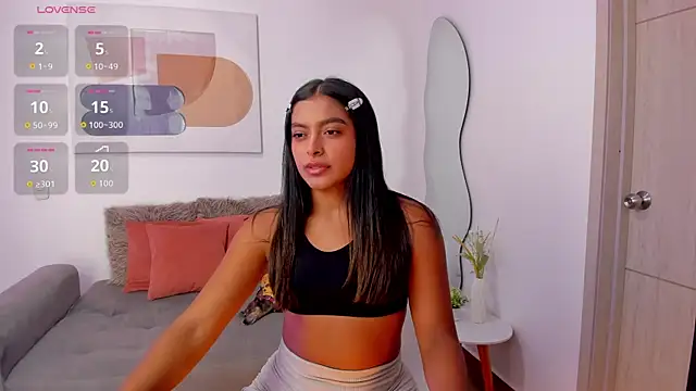 Snapshot of amandaconner chatting on July 13, 2026, 6:33 pm amandaconner online show from July 13, 2026, 6:33 pm