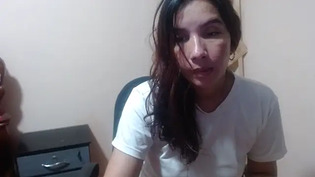 Ainhoa-hot online show from March 15, 2026, 3:12 am