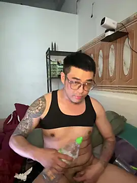 Asianhif online show from November 27, 2025, 3:19 am