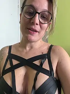 marinella07 online show from December 15, 2024, 10:50 am