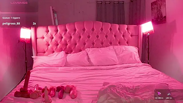 anniek online show from November 8, 2025, 12:55 am