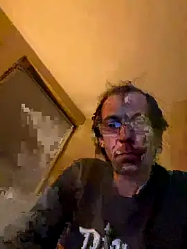 FreshWonder0 online show from November 30, 2025, 7:29 pm