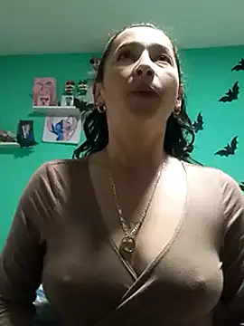 Snapshot of emilypoppy3 chatting on December 28, 2024, 3:04 am emilypoppy3 online show from December 28, 2024, 3:04 am