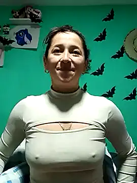 Snapshot of emilypoppy3 chatting on January 15, 2025, 5:26 pm emilypoppy3 online show from January 15, 2025, 5:26 pm