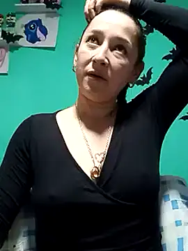 Snapshot of emilypoppy3 chatting on January 17, 2025, 3:01 am emilypoppy3 online show from January 17, 2025, 3:01 am