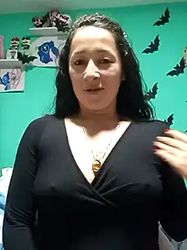 Snapshot of emilypoppy3 chatting on January 23, 2025, 8:13 pm emilypoppy3 online show from January 23, 2025, 8:13 pm