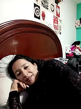 Snapshot of emilypoppy3 chatting on October 2, 2025, 1:12 am emilypoppy3 online show from October 2, 2025, 1:12 am