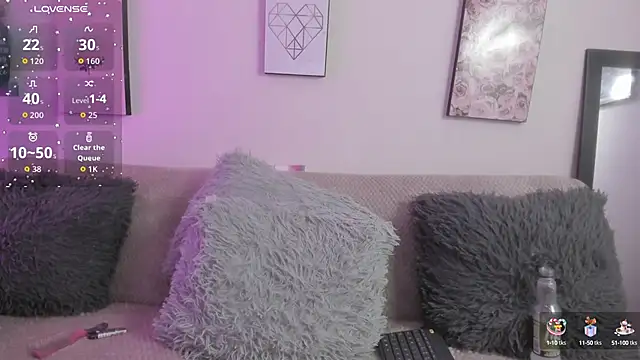 Murieel 69 online show from November 5, 2025, 7:58 pm