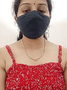 Snapshot of Angleannie chatting on October 15, 2025, 12:11 am Angleannie online show from October 15, 2025, 12:11 am