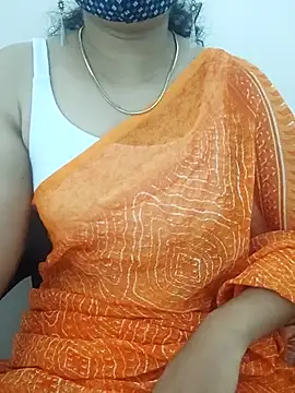 Snapshot of Angleannie chatting on November 2, 2025, 2:19 pm Angleannie online show from November 2, 2025, 2:19 pm