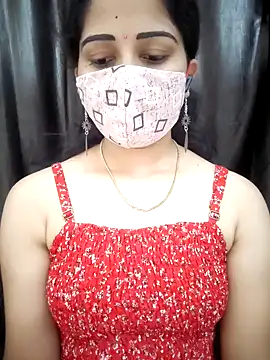 Snapshot of Angleannie chatting on November 5, 2025, 6:19 pm Angleannie online show from November 5, 2025, 6:19 pm