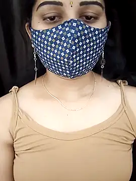 Snapshot of Angleannie chatting on November 11, 2025, 7:14 pm Angleannie online show from November 11, 2025, 7:14 pm