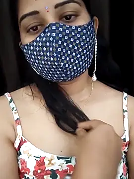 Snapshot of Angleannie chatting on November 12, 2025, 10:30 pm Angleannie online show from November 12, 2025, 10:30 pm