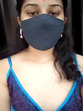 Snapshot of Angleannie chatting on November 15, 2025, 4:36 pm Angleannie online show from November 15, 2025, 4:36 pm