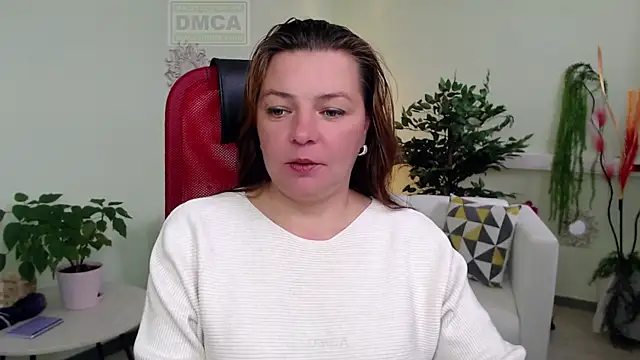 Snapshot of Lily_flower7 chatting on September 11, 2025, 6:13 am Lily flower7 online show from September 11, 2025, 6:13 am