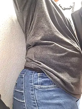 samone9 online show from March 7, 2025, 12:15 am