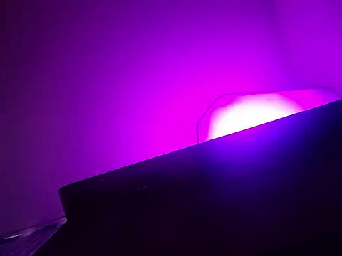 samone9 online show from December 22, 2025, 6:38 pm