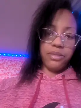 samone9 online show from March 8, 2026, 9:40 pm