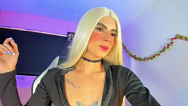 rosedewitt online show from February 7, 2025, 2:26 pm