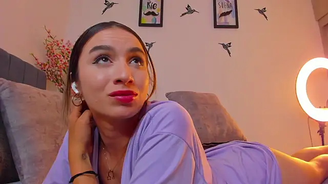 im sarah34 online show from January 25, 2025, 8:00 am