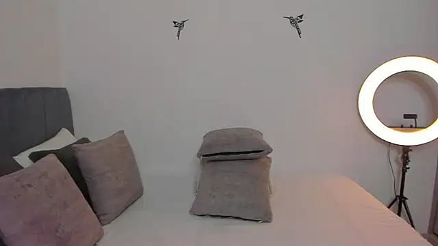 im sarah34 online show from September 15, 2025, 7:03 pm