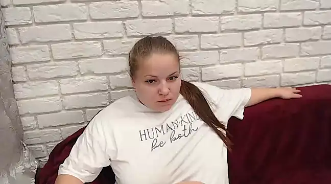 Snapshot of Crazyy_girl_ chatting on February 25, 2025, 5:36 pm Crazyy girl online show from February 25, 2025, 5:36 pm