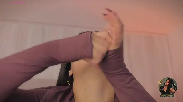 kaylarossi online show from April 10, 2026, 8:02 pm