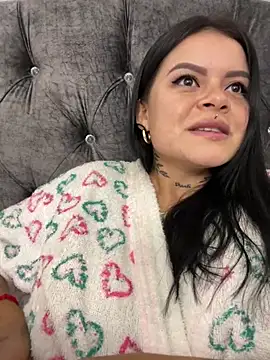 Snapshot of ivanna_rivera chatting on January 27, 2025, 8:39 pm ivanna rivera online show from January 27, 2025, 8:39 pm