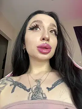 Molly  Moon online show from April 20, 2026, 2:14 am