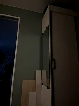 MerlinDave online show from October 23, 2025, 1:16 am