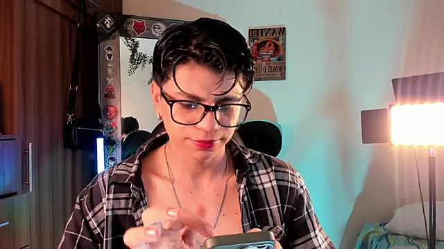 marckalexis online show from September 30, 2025, 2:00 pm