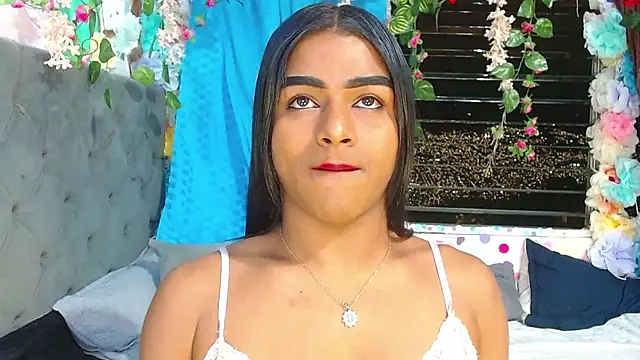 Karly coffe online show from November 18, 2025, 1:22 am