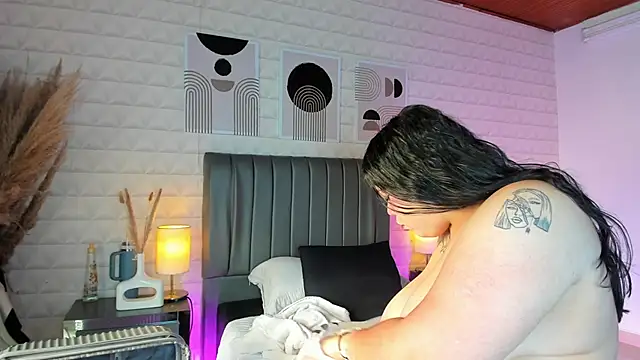 rose barbara online show from November 8, 2025, 12:05 pm