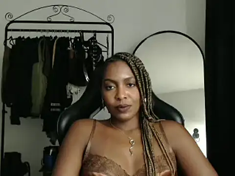 marisilva br online show from March 8, 2025, 4:56 am