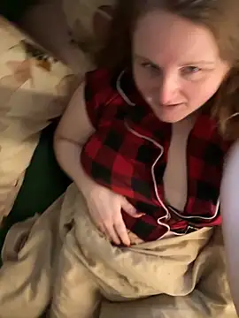 GingerSnap33 online show from October 12, 2025, 5:34 pm