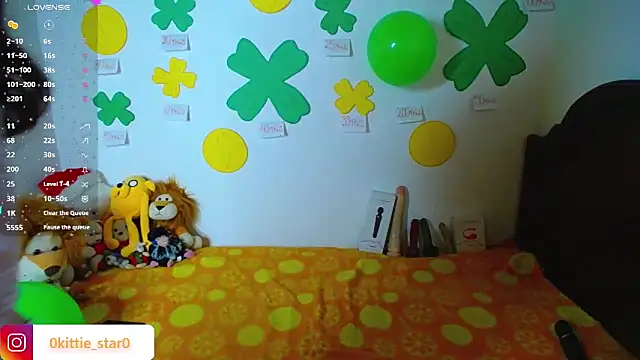 juli05star20 online show from March 19, 2025, 1:51 pm