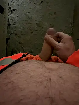 Snapshot of thestringer chatting on October 22, 2025, 9:31 am thestringer online show from October 22, 2025, 9:31 am