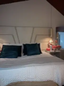 Miss ary online show from November 27, 2025, 12:18 pm