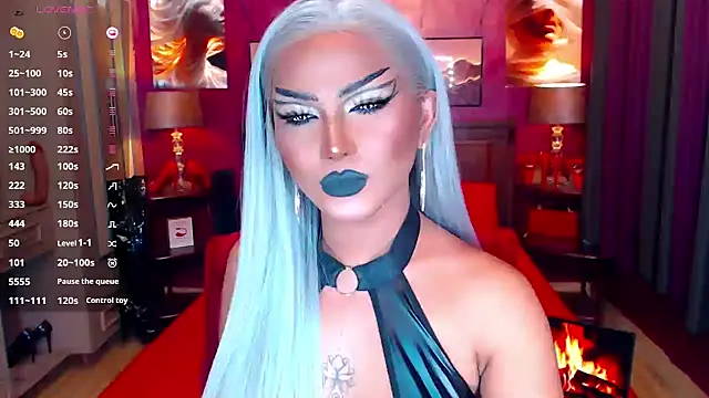 NatalyaFox online show from May 23, 2026, 3:38 pm