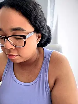 XMara online show from October 1, 2025, 5:52 pm