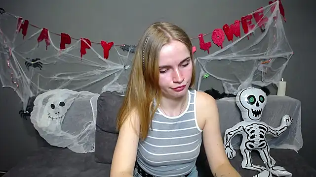 MargaritaKiss online show from October 20, 2025, 7:58 pm