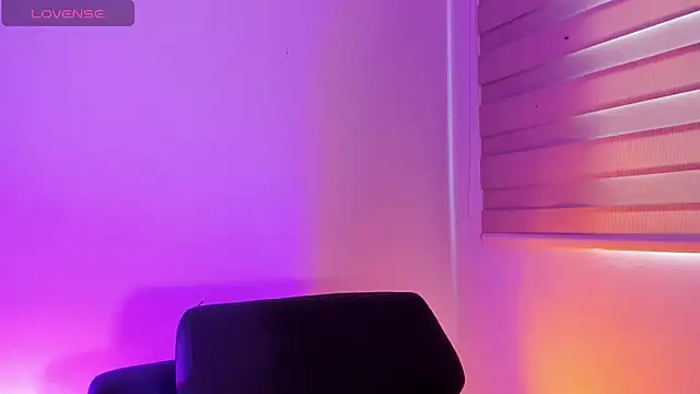 Snapshot of thaliacollins chatting on January 17, 2025, 1:24 pm thaliacollins online show from January 17, 2025, 1:24 pm