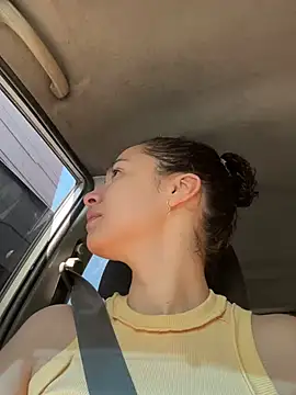 Snapshot of thaliacollins chatting on January 21, 2025, 2:05 pm thaliacollins online show from January 21, 2025, 2:05 pm