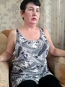 NicoleOlla online show from December 30, 2024, 5:37 am