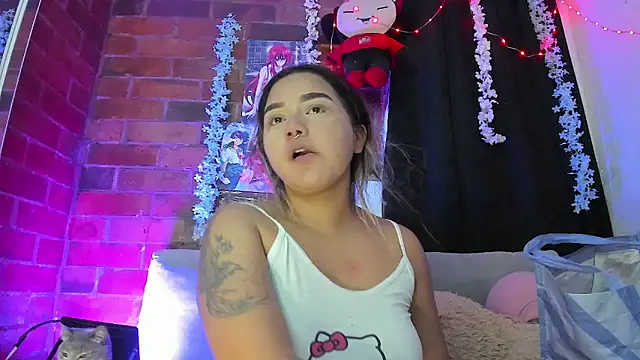 Snapshot of Pucaa_ chatting on September 9, 2025, 11:04 pm Pucaa online show from September 9, 2025, 11:04 pm