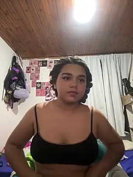 Snapshot of Pucaa_ chatting on June 14, 2026, 3:30 am Pucaa online show from June 14, 2026, 3:30 am
