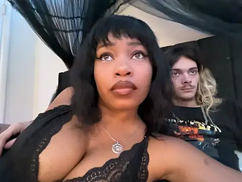 lovekaylaa online show from August 8, 2026, 4:42 pm